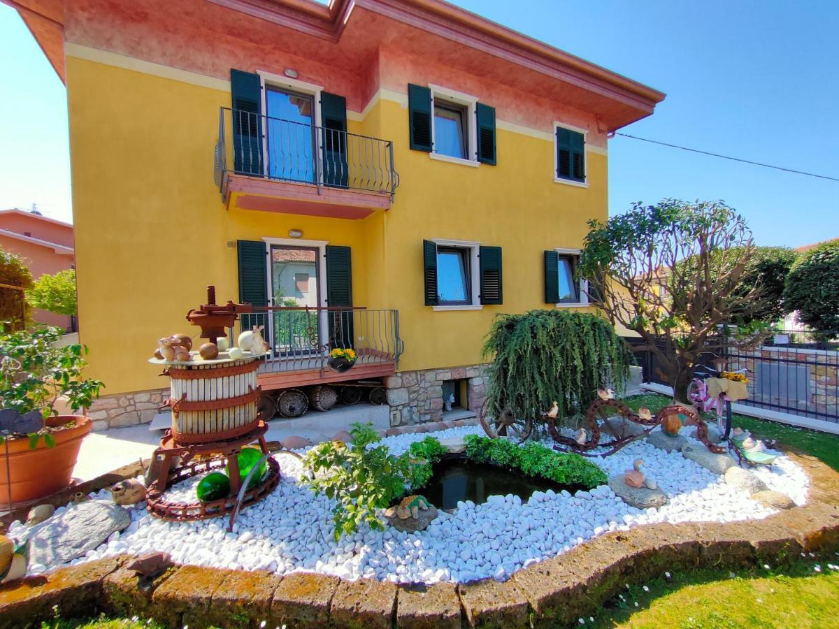 Garda Dreams Apartment Torri Del Benaco Εξωτερικό φωτογραφία