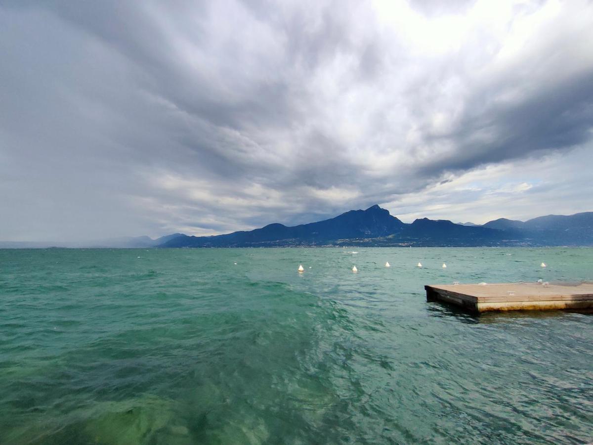 Garda Dreams Apartment Torri Del Benaco Εξωτερικό φωτογραφία