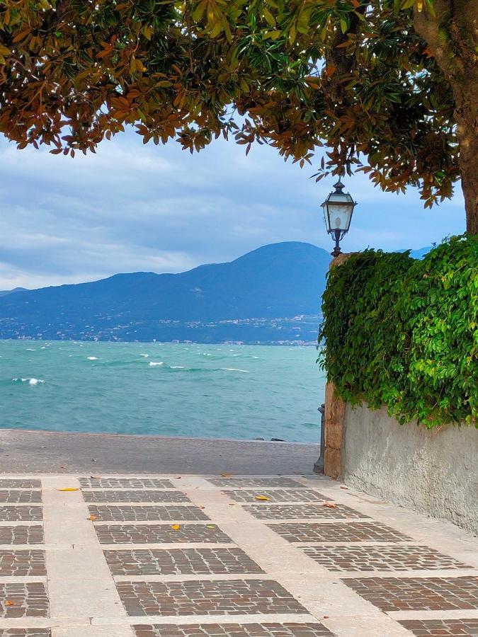 Garda Dreams Apartment Torri Del Benaco Εξωτερικό φωτογραφία