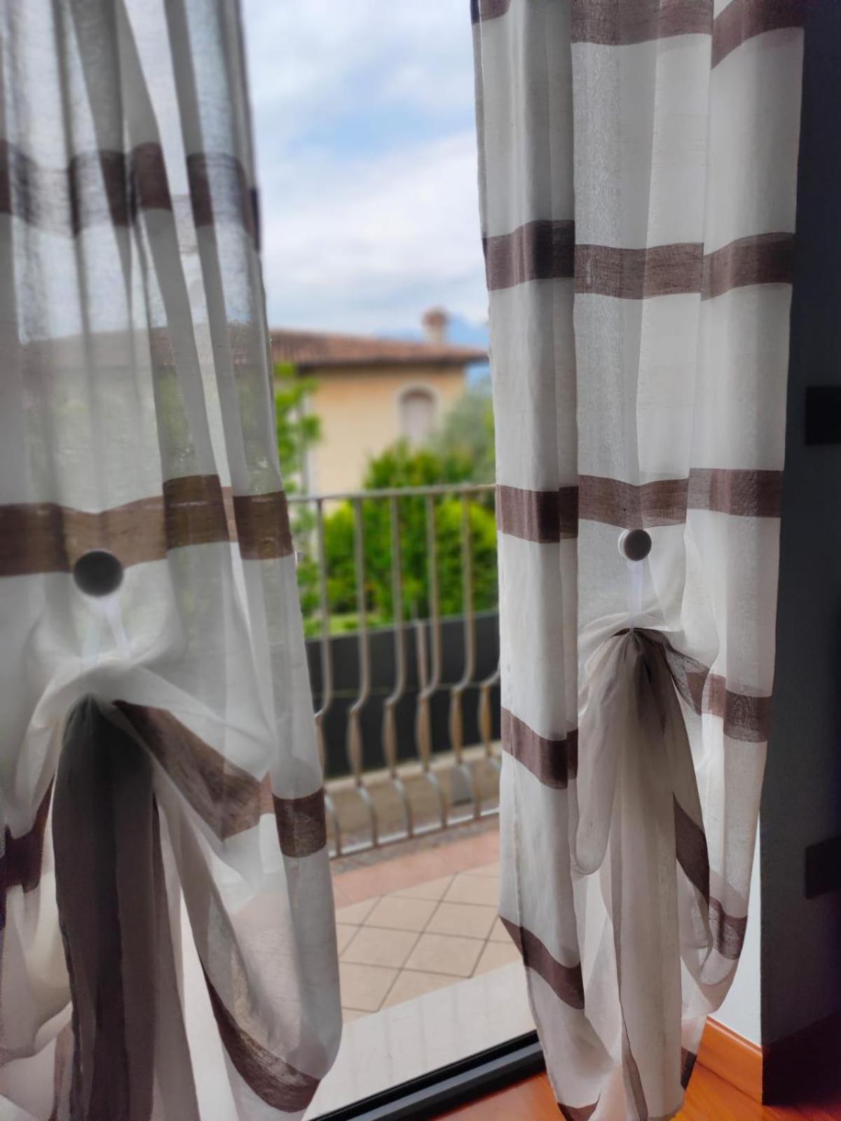 Garda Dreams Apartment Torri Del Benaco Εξωτερικό φωτογραφία