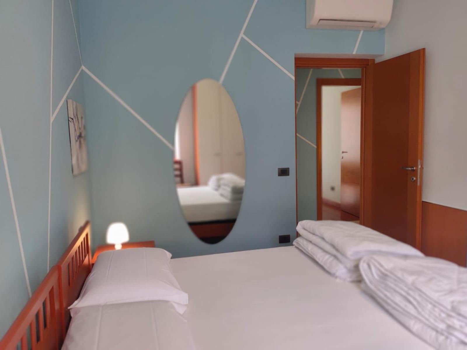 Garda Dreams Apartment Torri Del Benaco Εξωτερικό φωτογραφία